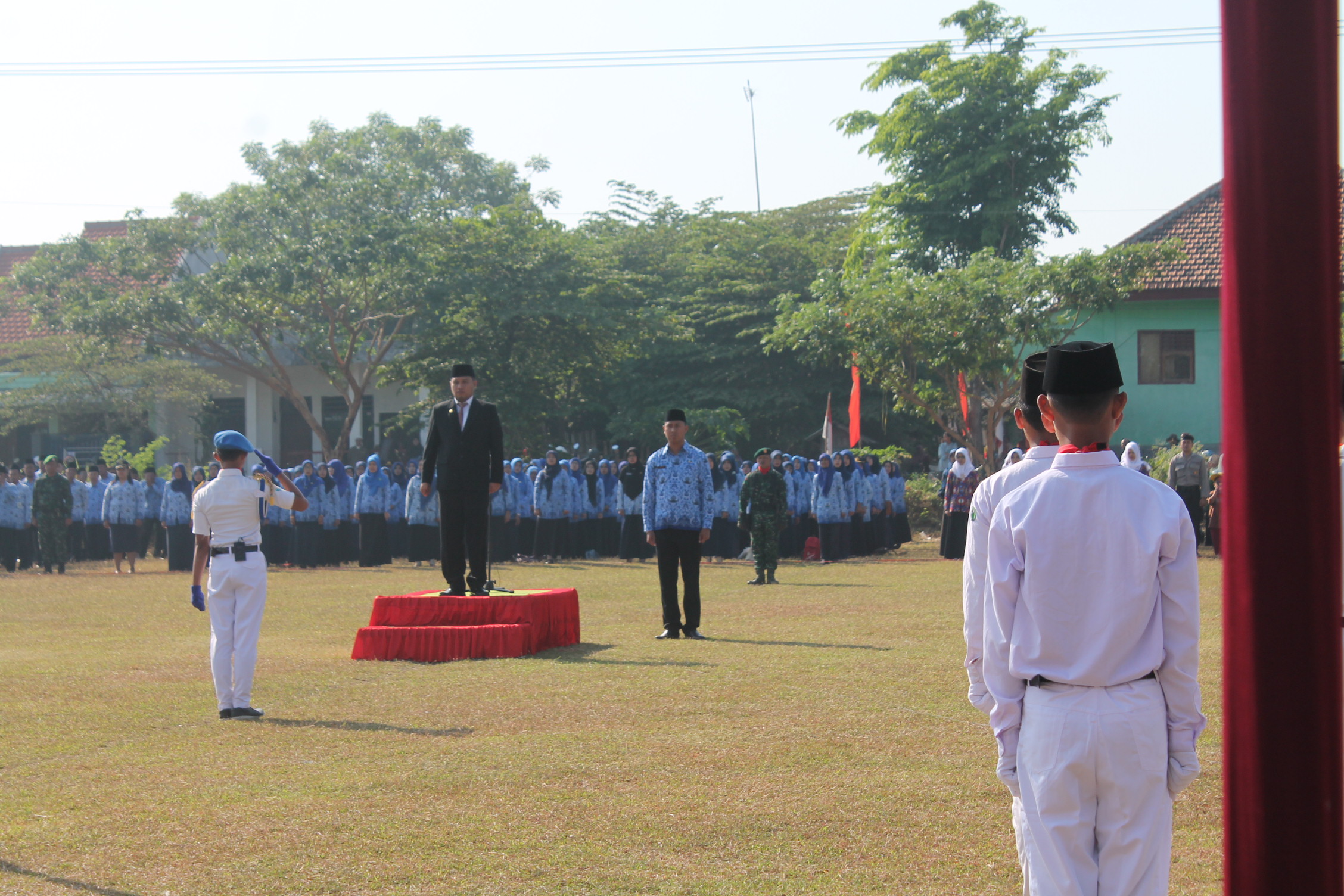 Laporan Komandan PASKIBRAKA kepada IRUP 